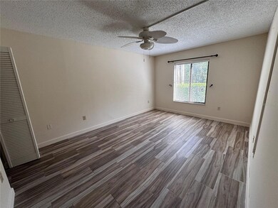 1372 Pine Ridge Cir E unit F1, Tarpon Springs, FL 34688 - photo 2