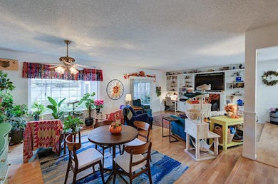 4456 N Dearing Ave, Fresno, CA 93726 - photo 7