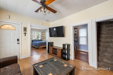 943 Prospect Ave NE, Grand Rapids, MI 49503 - photo 6