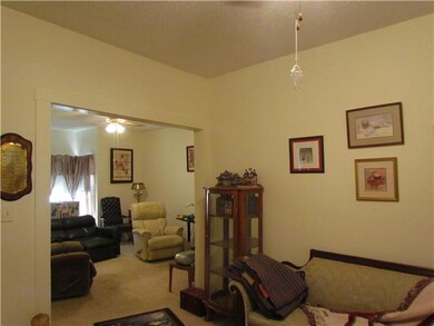 412 E Warner Ave, Guthrie, OK 73044 - photo 4