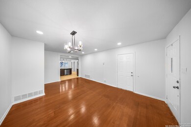 126 Cresham Dr, San Antonio, TX 78218 - photo 6