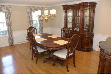 12 Onondaga Ln, Medfield, MA 02052 - photo 7