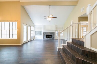 16014 Country Bend Rd, Houston, TX 77095 - photo 3