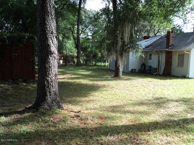 6277 Creetown Dr, Jacksonville, FL 32216 - photo 3