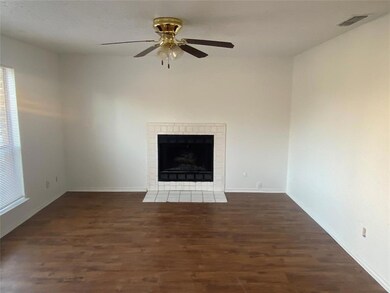 151 Allencrest Dr unit A, Fort Worth, TX 76108 - photo 3