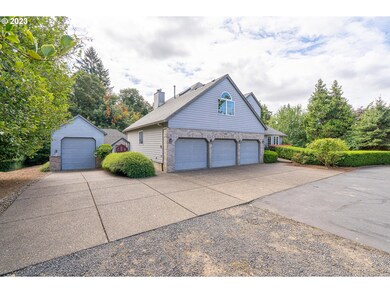 800 NE Chehalem Dr, Newberg, OR 97132 - photo 2