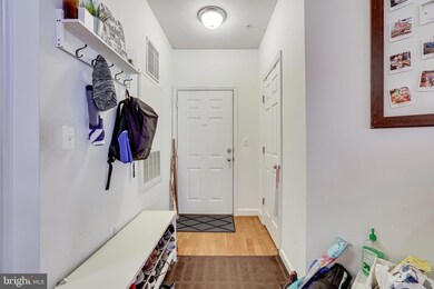 42470 Pennyroyal Square unit 202, Ashburn, VA 20148 - photo 3