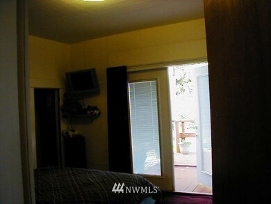 unlisted-address, Raymond, WA 98577 - photo 7