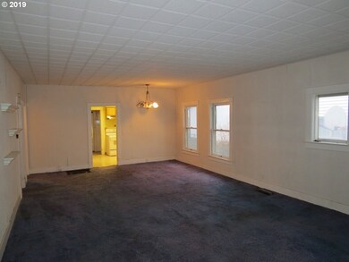 507 NW Furnish Ave, Pendleton, OR 97801 - photo 4