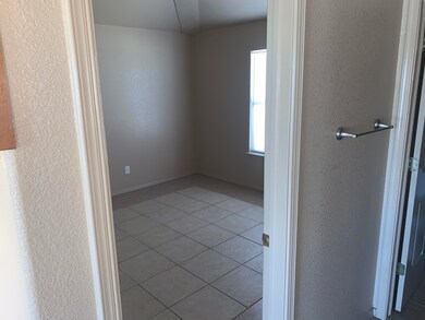 443 Greggerson Dr unit 445, El Paso, TX 79907 - photo 5