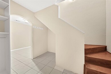 2210 Mosher Ln, Houston, TX 77088 - photo 4