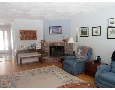 73 Spring St unit 5, Medfield, MA 02052 - photo 4