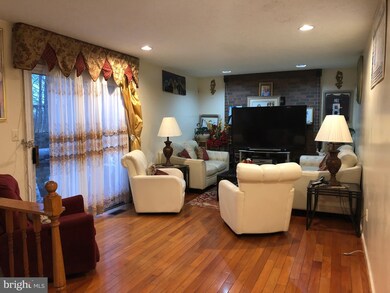 11501 Sir Spencer Way, Germantown, MD 20876 - photo 6