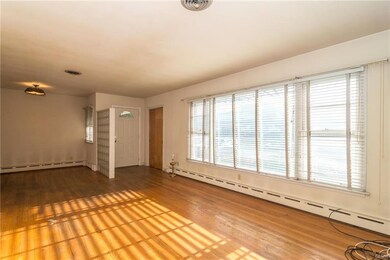 727 N 22nd St, Allentown, PA 18104 - photo 5