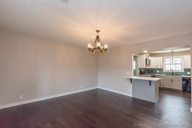 3100 Cambridge Ct, Bartlesville, OK 74006 - photo 5