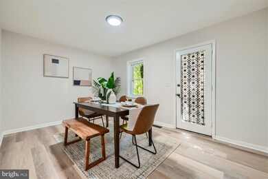 1061 W Barre St, Baltimore, MD 21230 - photo 7