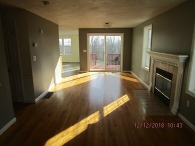 94 Ledgecrest Dr, Worcester, MA 01603 - photo 5