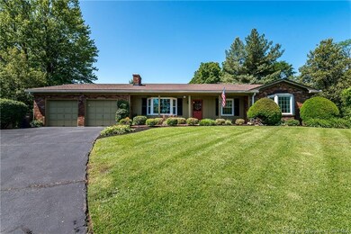 902 Oakwood Ct, New Albany, IN 47150 - photo 2