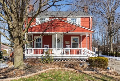 63 Arlington Cir, Wickliffe, OH 44092 - photo 2