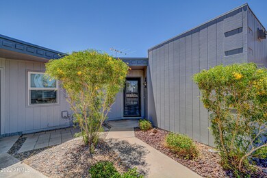 10546 W Palmeras Dr, Sun City, AZ 85373 - photo 5