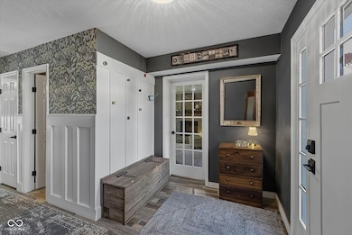 8955 Wooster Ct, Fishers, IN 46038 - photo 3