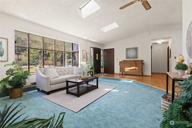 11801 Silver Way, Everett, WA 98208 - photo 4