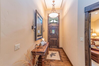 60913 Crested Butte Ln, Bend, OR 97702 - photo 3