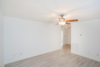 517 Longleaf Ct, Nashville, TN 37207 - photo 6