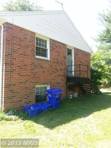 19524 Olney Mill Rd, Olney, MD 20832 - photo 2