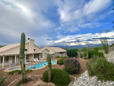 10930 E Feather Bush Dr, Tucson, AZ 85748 - photo 3