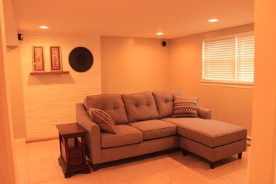 942 Hickory Dr, Marysville, OH 43040 - photo 7