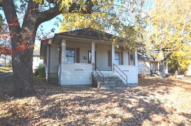 430 Price Ave, Harrodsburg, KY 40330 - photo 3