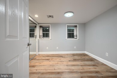 2310 Boston St unit B, Baltimore, MD 21224 - photo 7