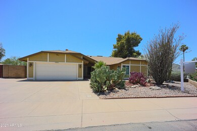 4837 W Milky Way, Chandler, AZ 85226 - photo 2