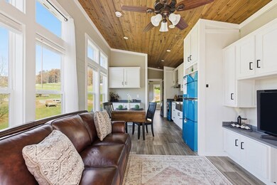 527 Saunders Rd, Franklin, NC 28734 - photo 6