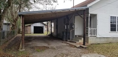 2508 Elm Ave, Bay City, TX 77414 - photo 7