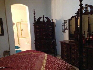 Master Bed 3