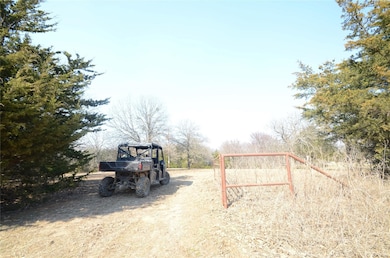 5811 W Folsom Rd, Caddo, OK 74729 - photo 6