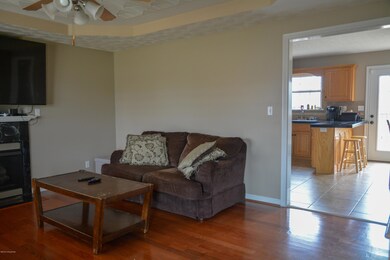 314 Park Ridge Dr, Mount Washington, KY 40047 - photo 7