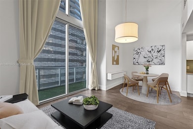 Avenue Brickell Tower 2 unit 1006, Miami, FL 33131 - photo 2