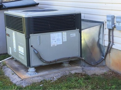 808 E Maple St, Johnson City, TN 37601 - photo 5