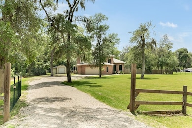 10113 County Road 400, Brazoria, TX 77422 - photo 4