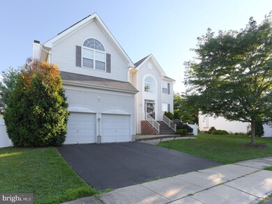 10 Alexander Ln, Columbus, NJ 08022 - photo 2
