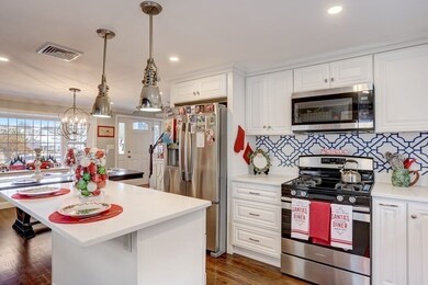 45 Lansdowne St, Quincy, MA 02171 - photo 5