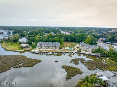 OakCoveTownhouse#a1-5