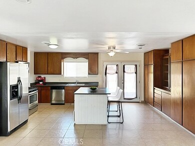 621 Parker Place, Blythe, CA 92225 - photo 2