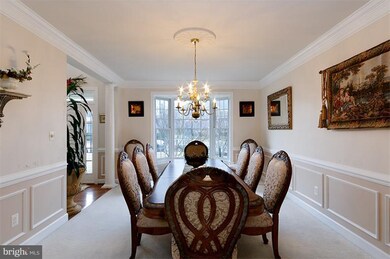 8307 Wolftrap Rd, Vienna, VA 22182 - photo 6