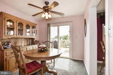 7914 Brightmeadow Ct, Ellicott City, MD 21043 - photo 5