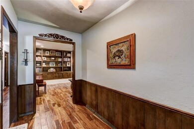 Beautiful spacious entry, with plenty of room for a large, special furniture piece, if you should choose.