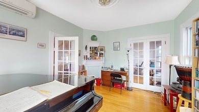 185 School St, Somerville, MA 02145 - photo 4